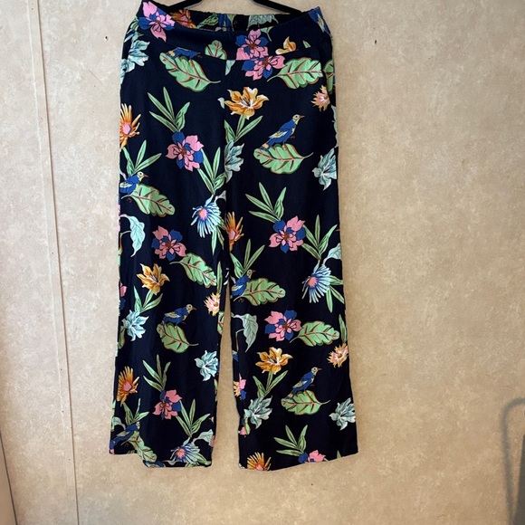 Floral Wide-Leg Pants - Picture 1 of 9